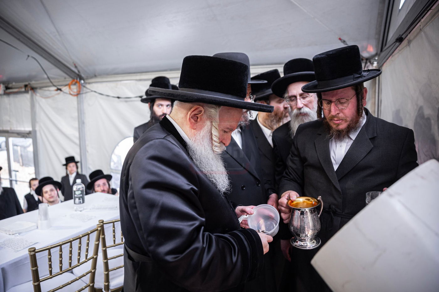 הנחת אבן הפינה לישיבה כרם שלמה ד'באבוב