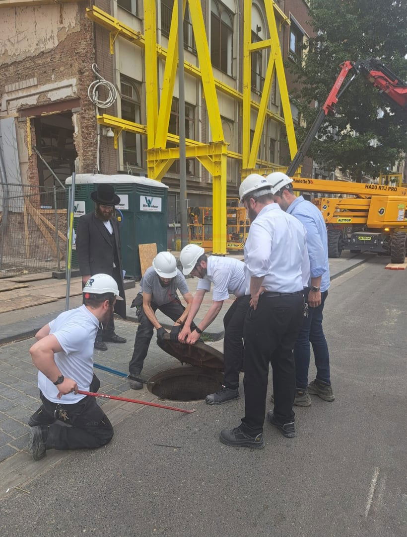 הרחבת ביהמ"ד פשעווארסק באנטווערפן 