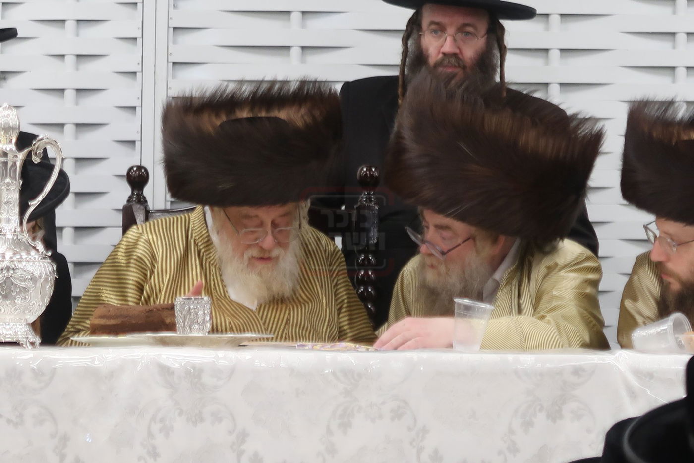 שמחת בית תולדות אהרן - משכנות הרועים