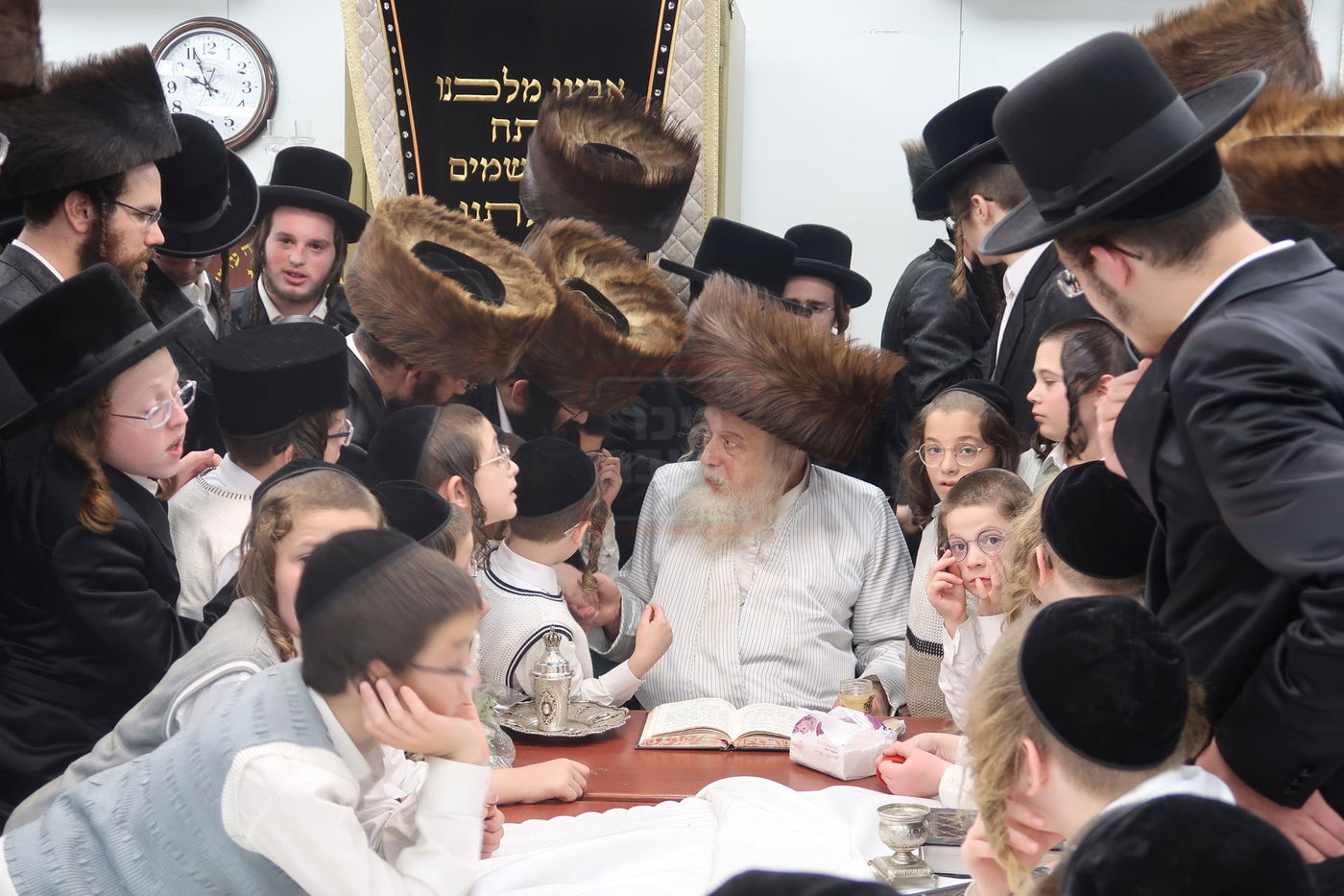 הרבי המשפיע ממבקשי אמונה בשבת בבית שמש