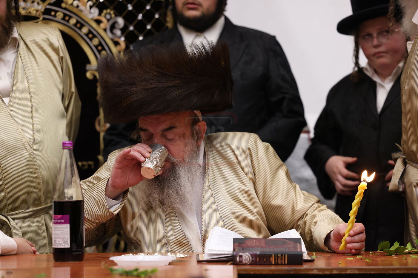 האדמו"ר מלעלוב בהבדלה בעיה"ק צפת