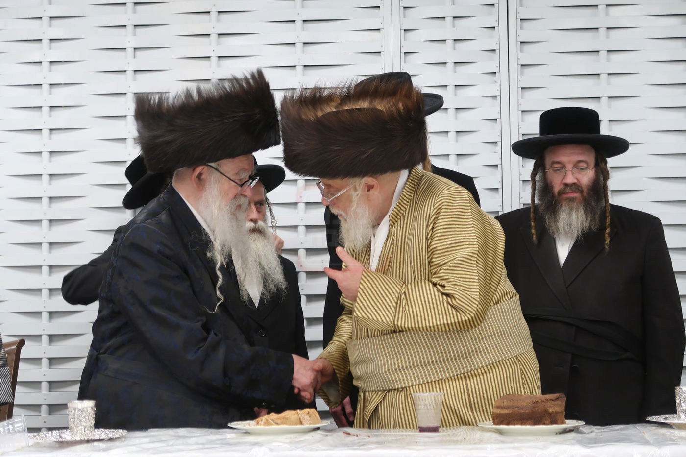 שמחת בית תולדות אהרן - משכנות הרועים