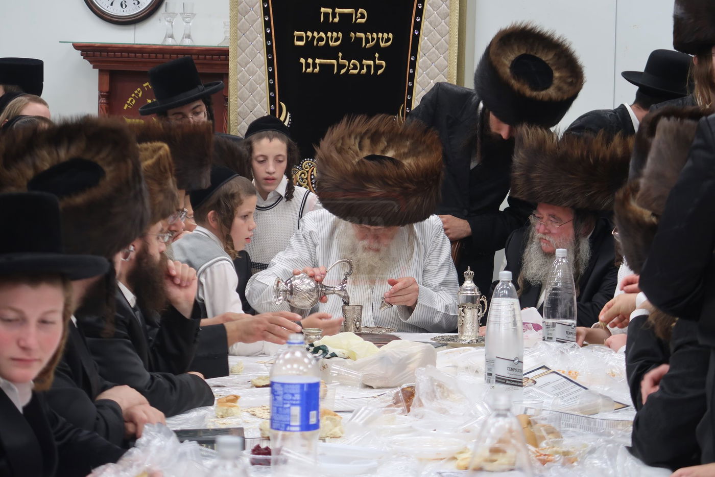 הרבי המשפיע ממבקשי אמונה בשבת בבית שמש