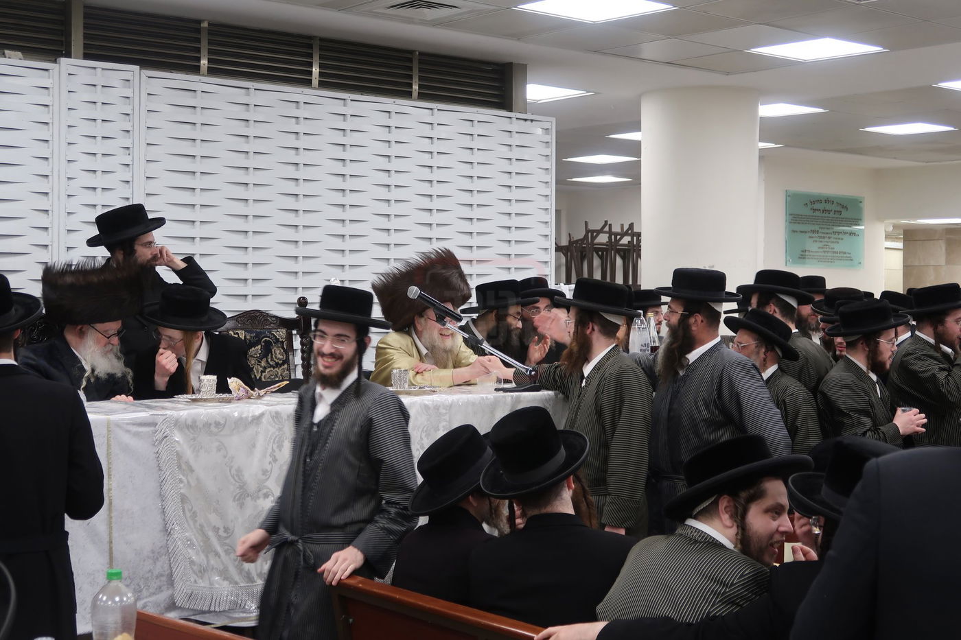 שמחת בית תולדות אהרן - משכנות הרועים