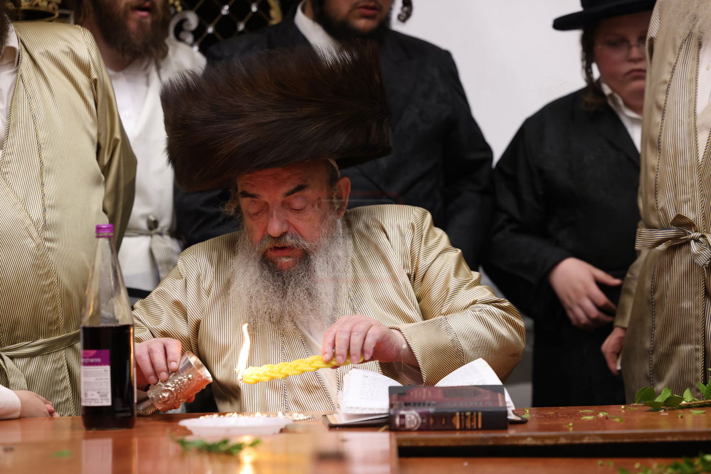 האדמו"ר מלעלוב בהבדלה בעיה"ק צפת