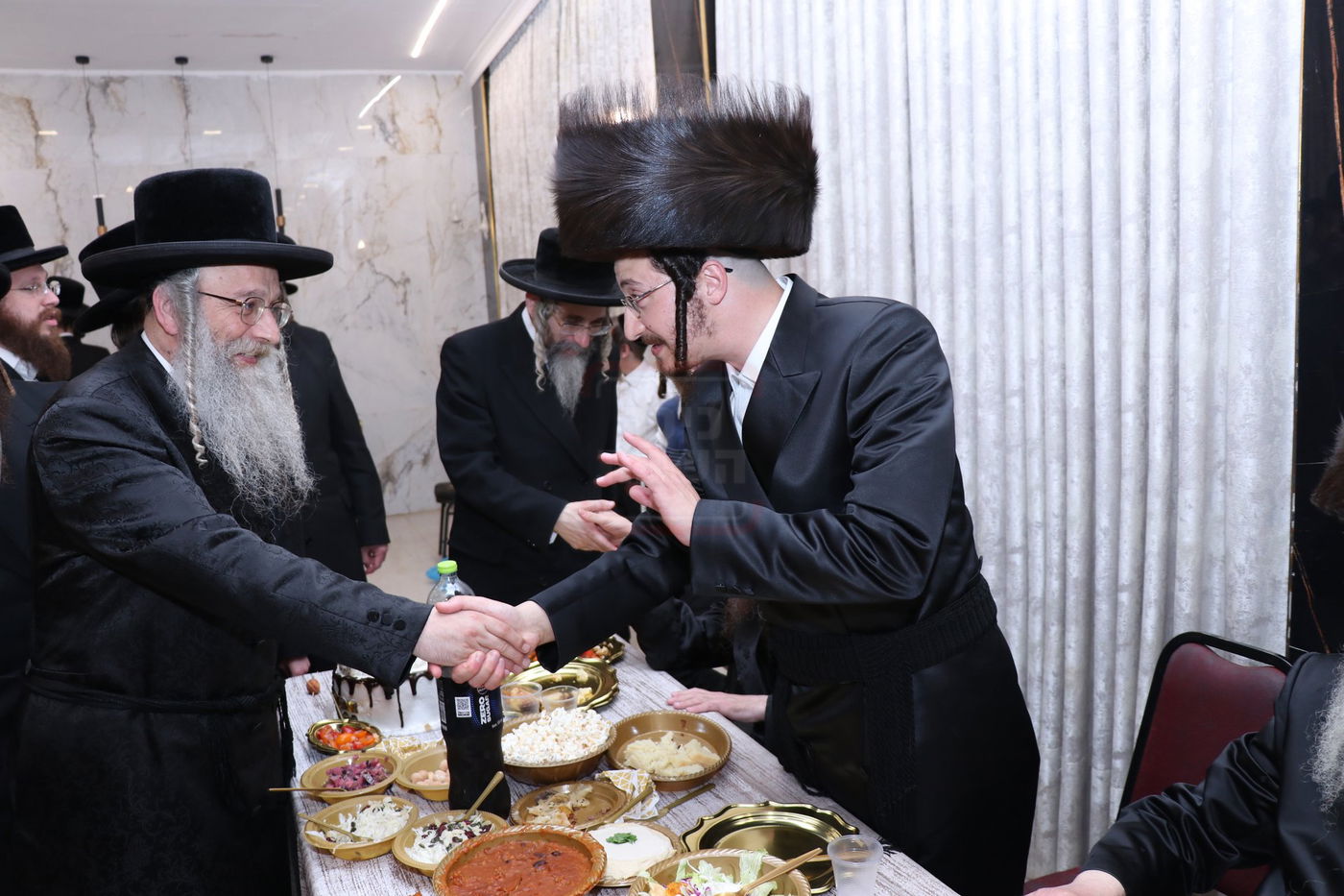 שמחת בר המצווה לנכד האדמו"ר מקוזמיר