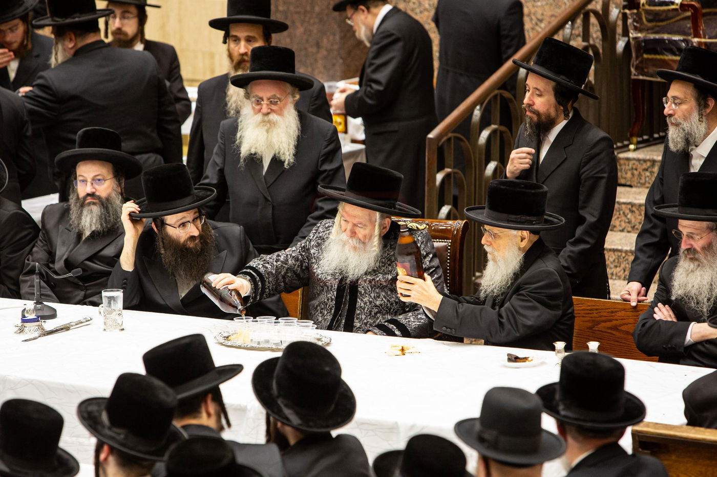 סעודת ראש חודש תמוז, בשילוב הילולא קדישא בבאבוב