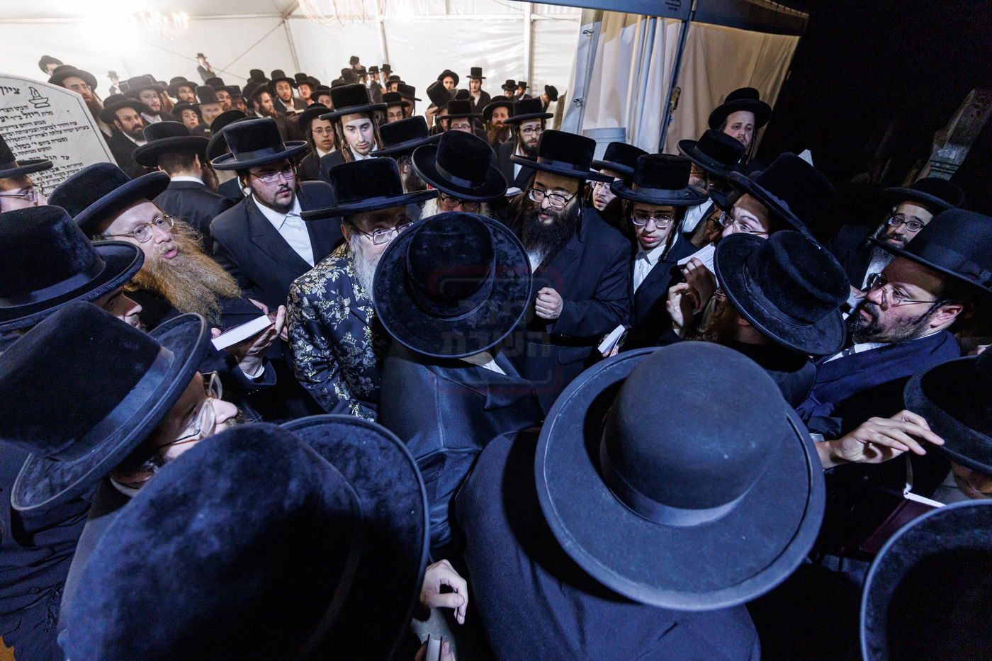 האדמו"ר מטאהש במסע הקודש להונגריה