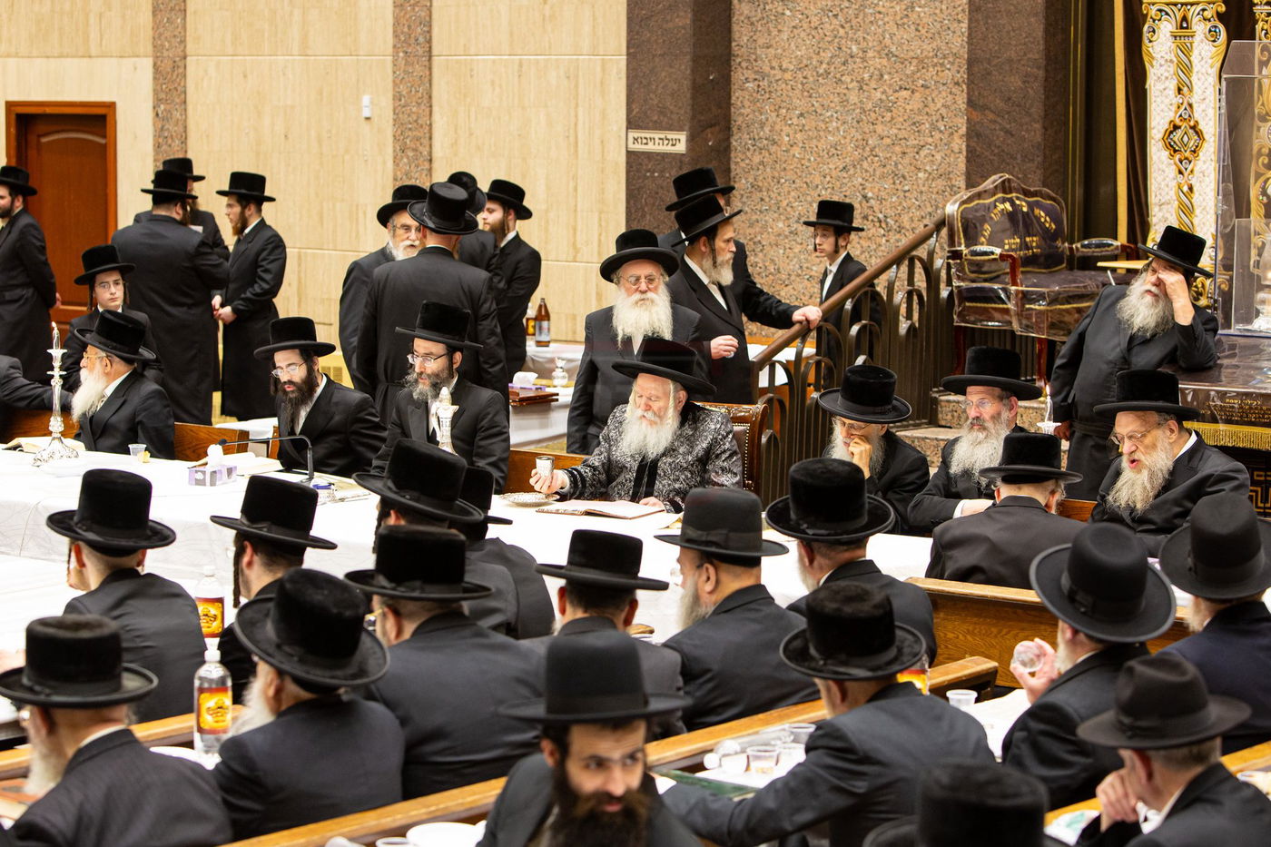 סעודת ראש חודש תמוז, בשילוב הילולא קדישא בבאבוב