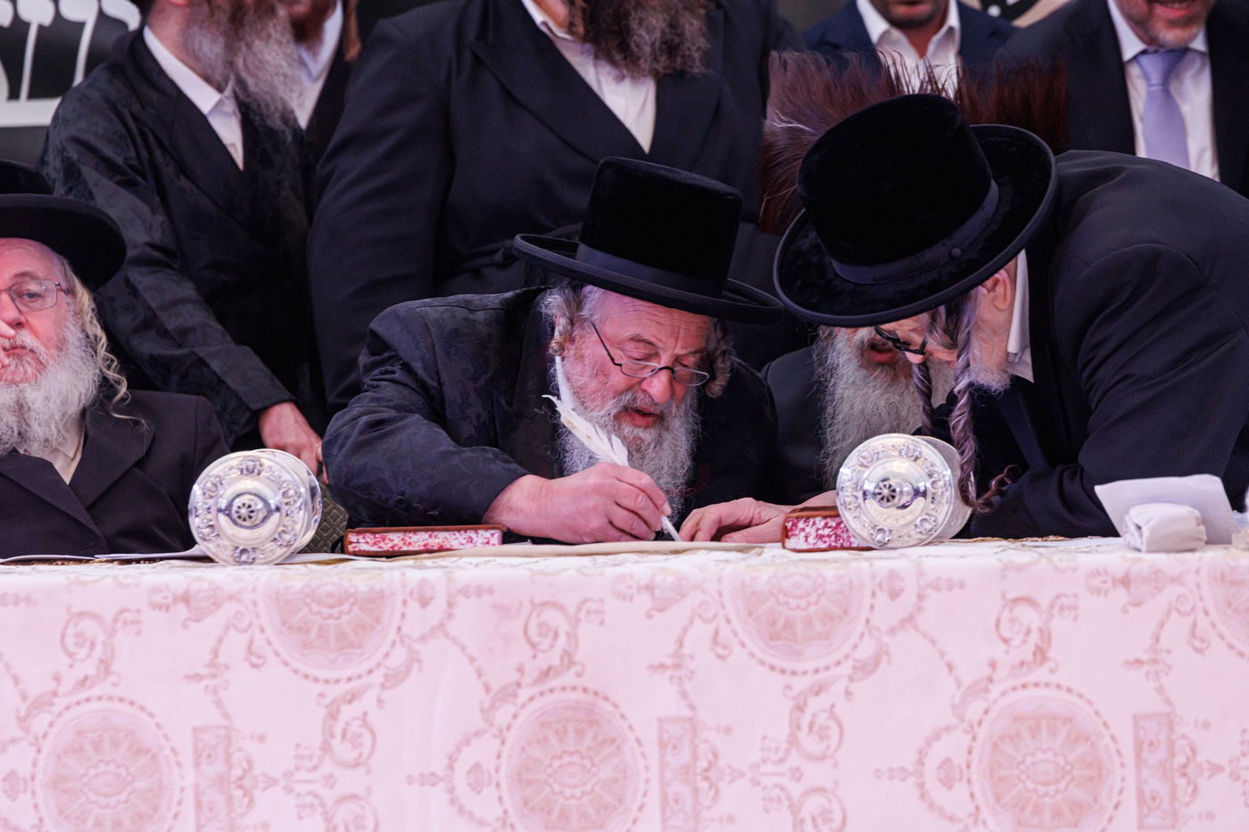 האדמו"ר מטאהש במסע הקודש להונגריה