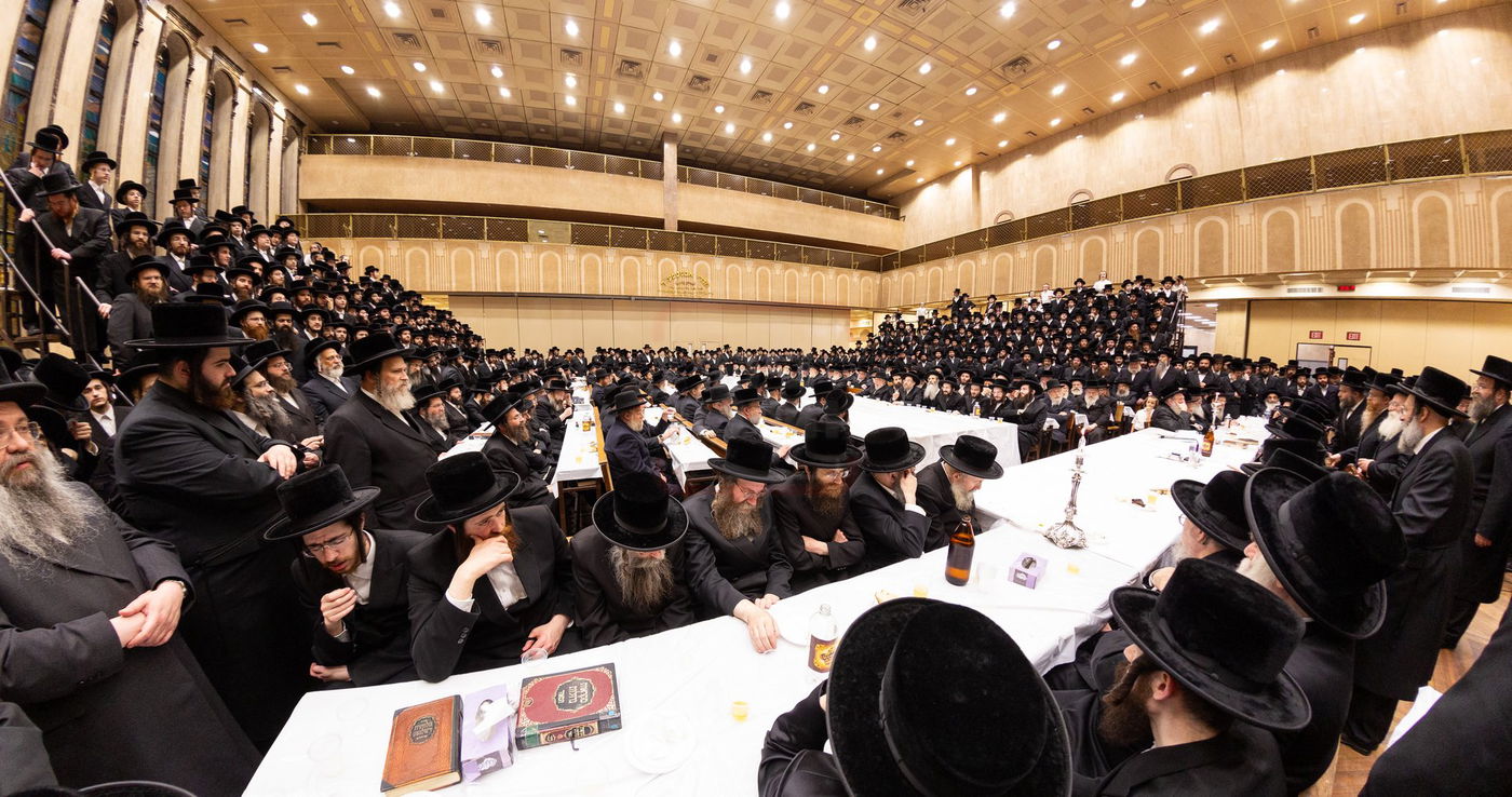 סעודת ראש חודש תמוז, בשילוב הילולא קדישא בבאבוב