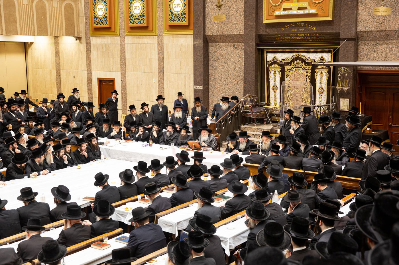 סעודת ראש חודש תמוז, בשילוב הילולא קדישא בבאבוב