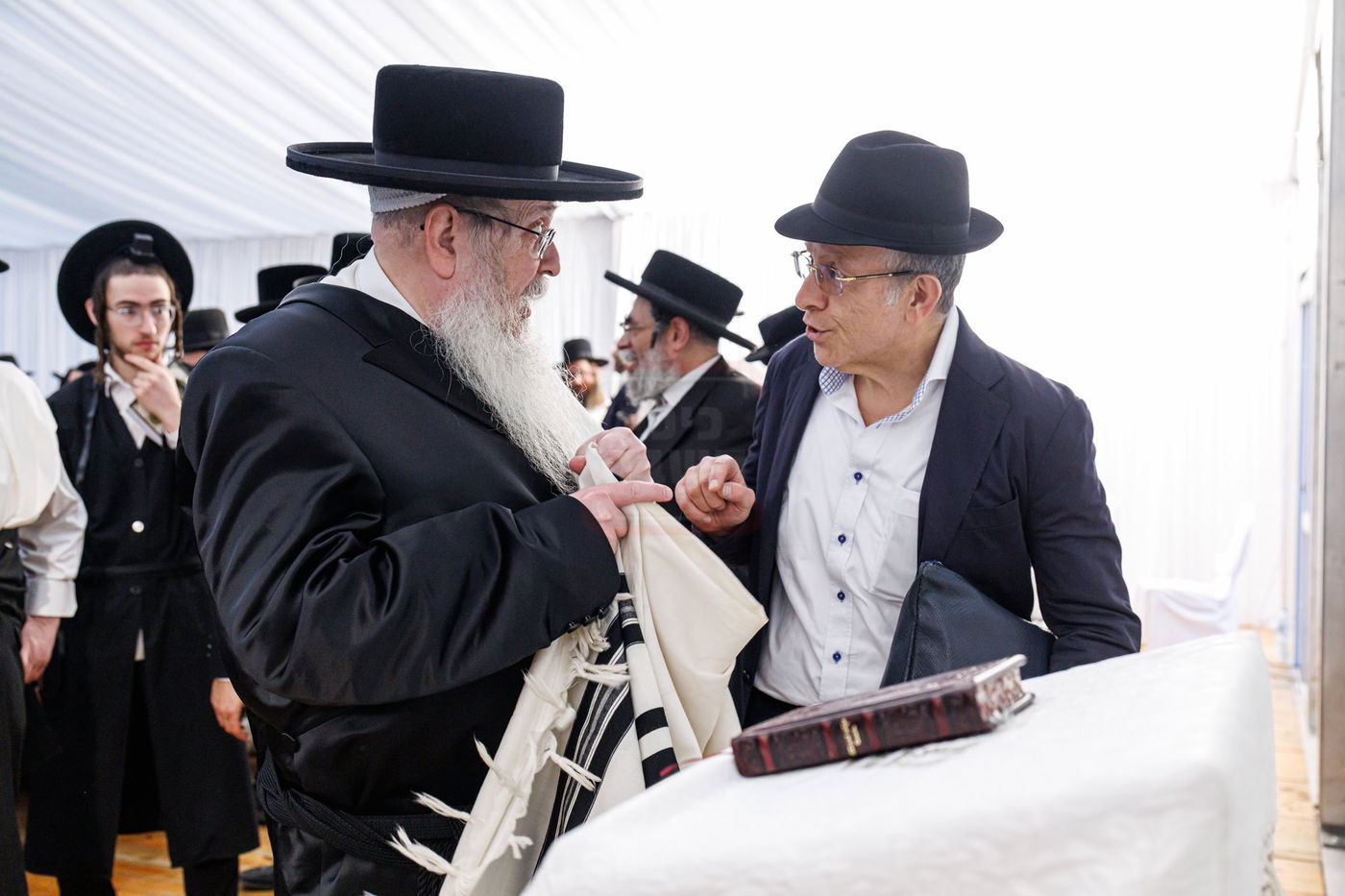 האדמו"ר מטאהש במסע הקודש להונגריה