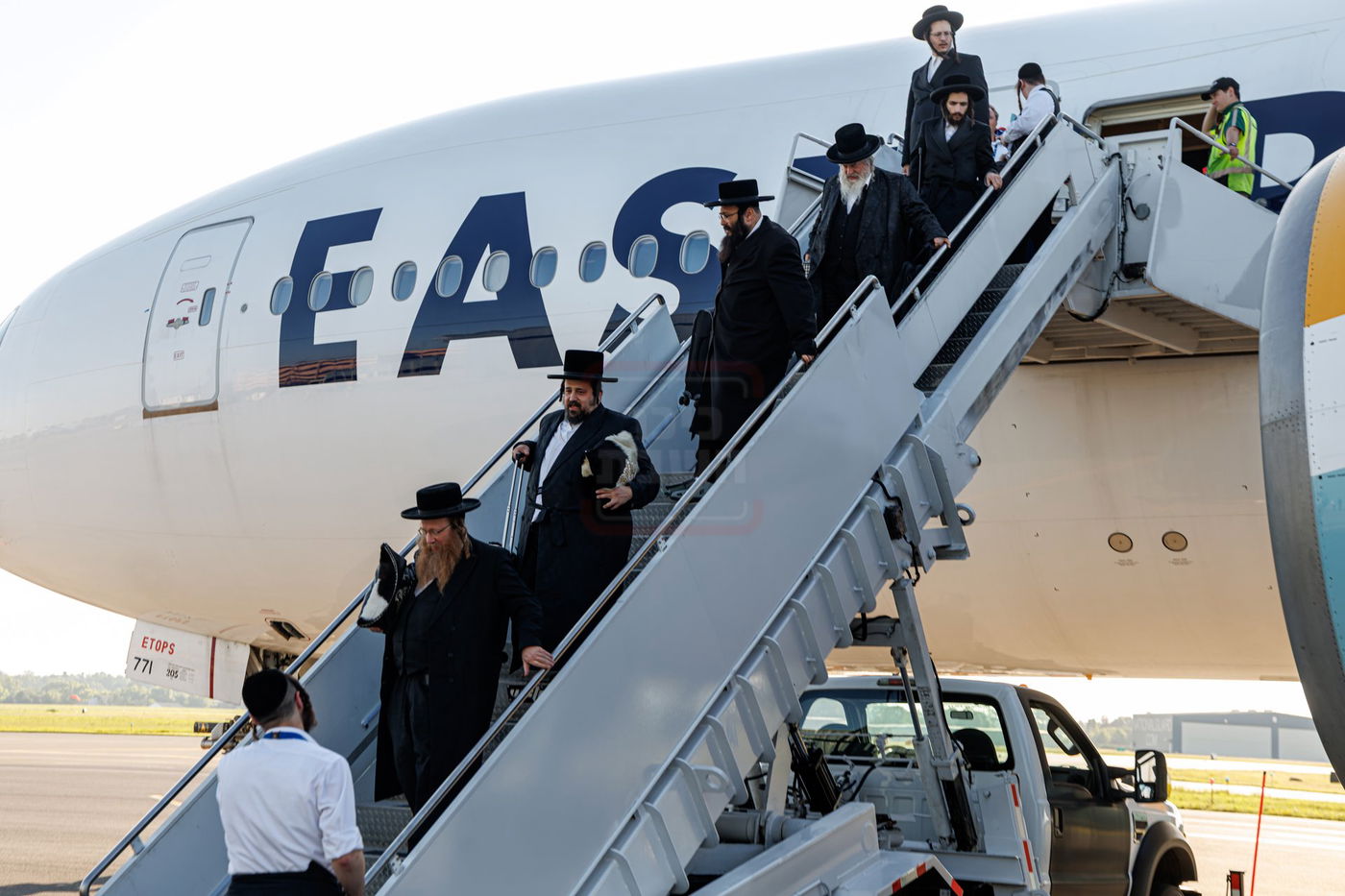 האדמו"ר מטאהש במסע הקודש להונגריה