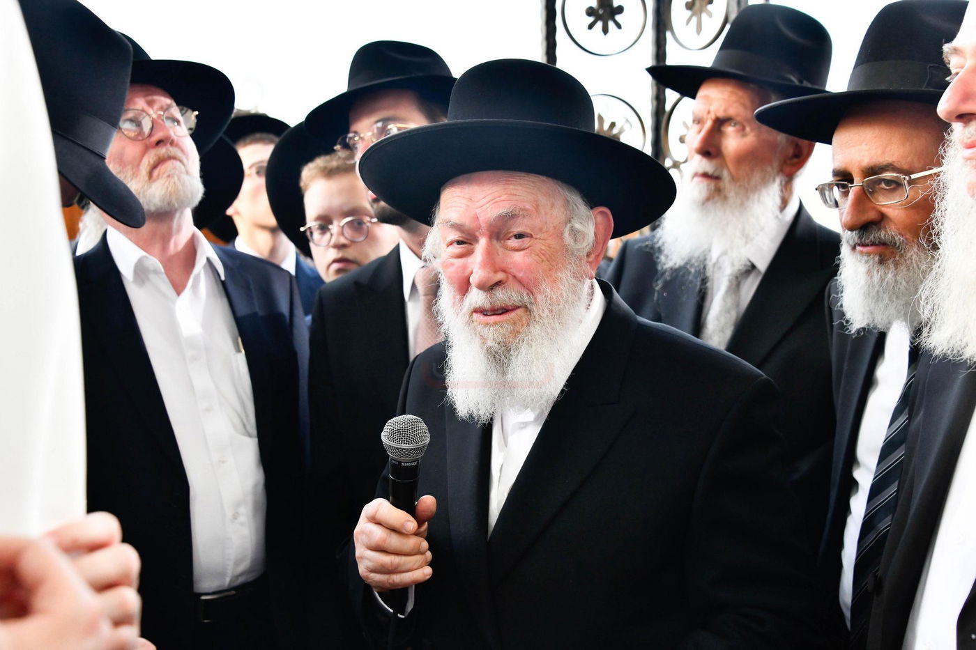 שמחת נישואי נכדת הגר"י זילברשטיין