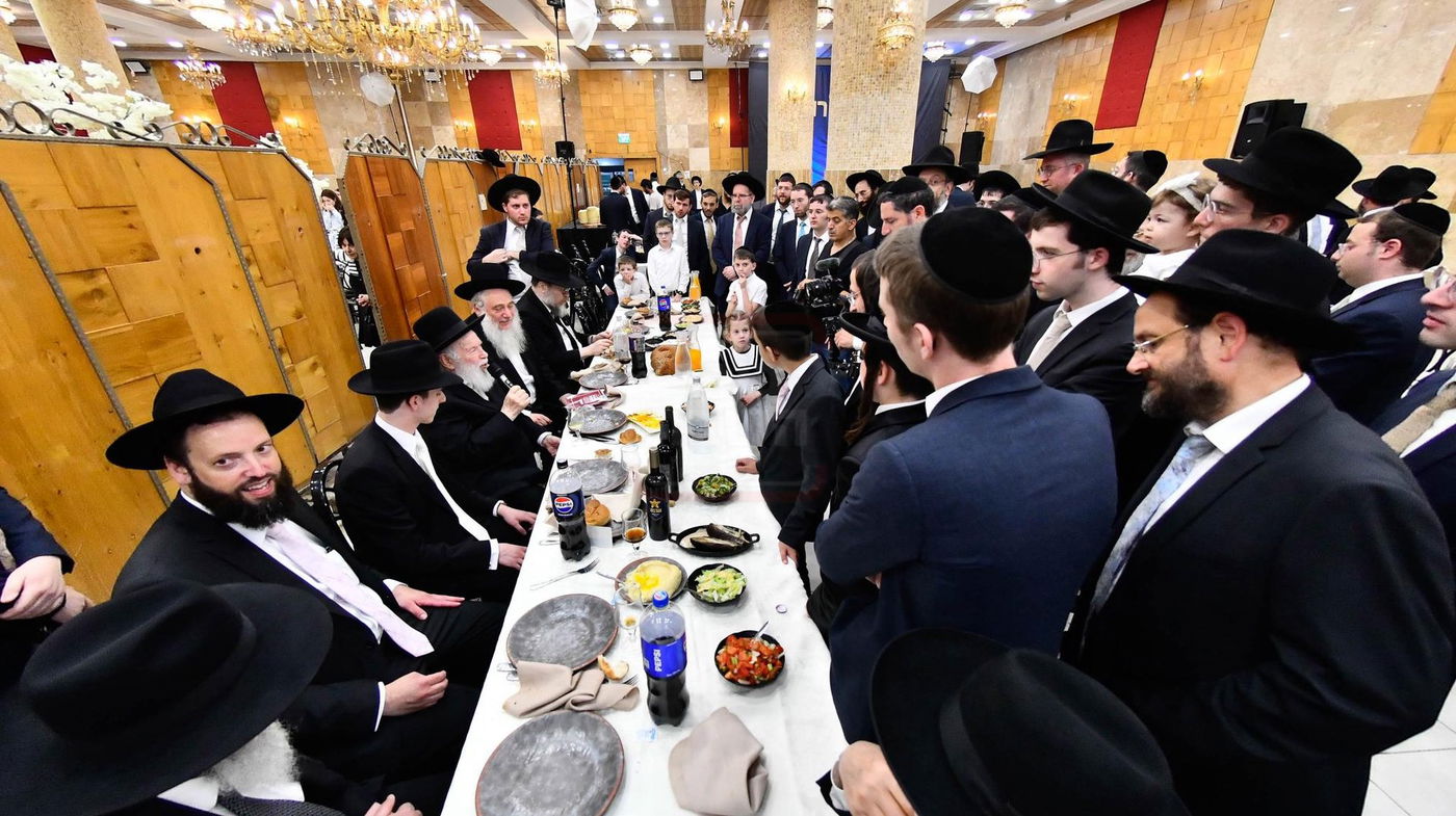 שמחת נישואי נכדת הגר"י זילברשטיין