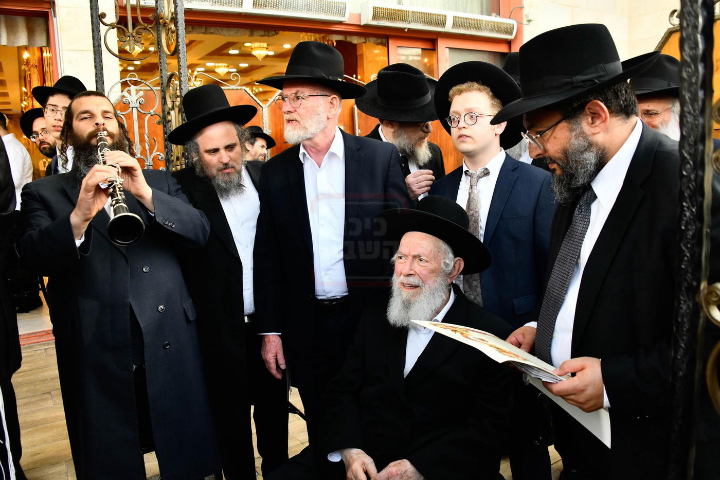 שמחת נישואי נכדת הגר"י זילברשטיין