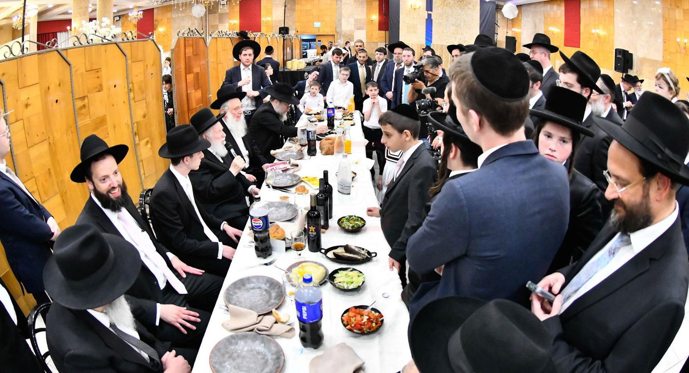 שמחת נישואי נכדת הגר"י זילברשטיין