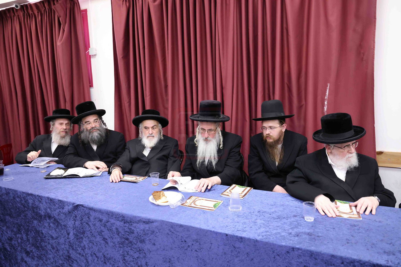 מסיבת חומש בתלמוד תורה מכנובקא בעלזא בירושלים