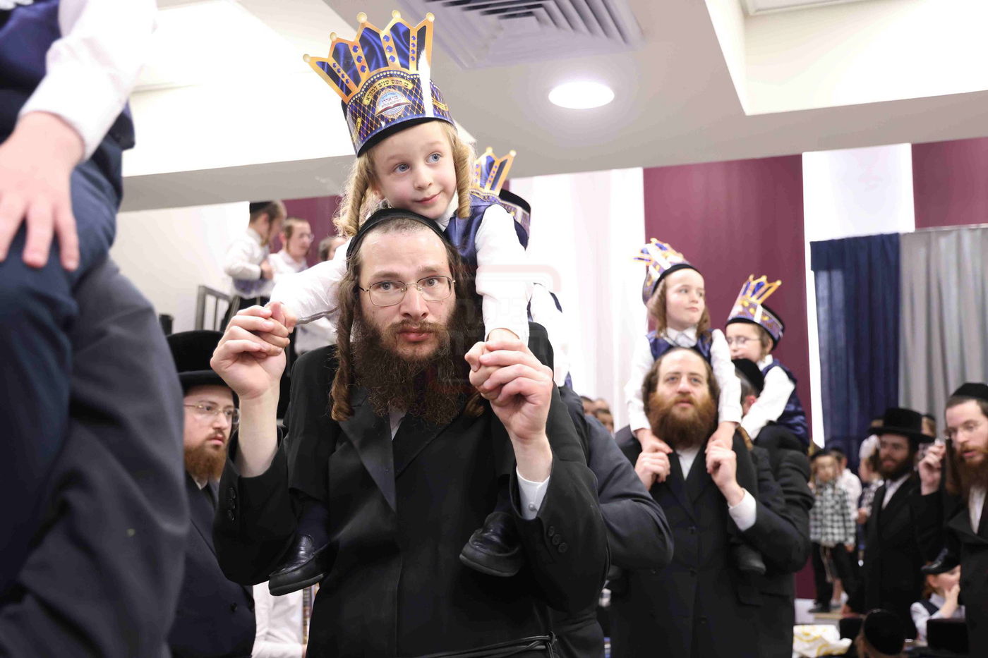 מסיבת חומש בתלמוד תורה מכנובקא בעלזא בירושלים