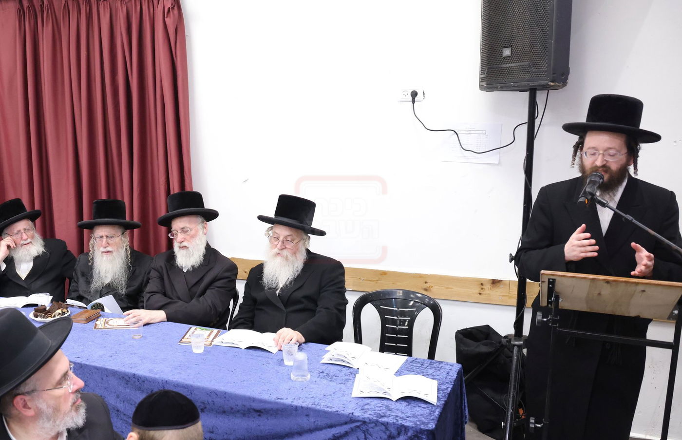 מסיבת חומש בתלמוד תורה מכנובקא בעלזא בירושלים