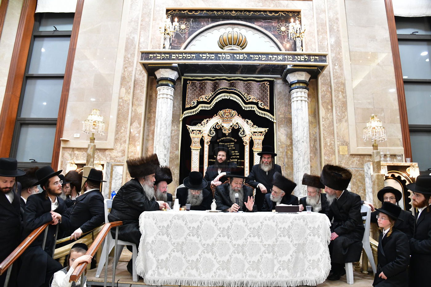 הכנסת ס"ת לביהמ"ד 'שבט הלוי'