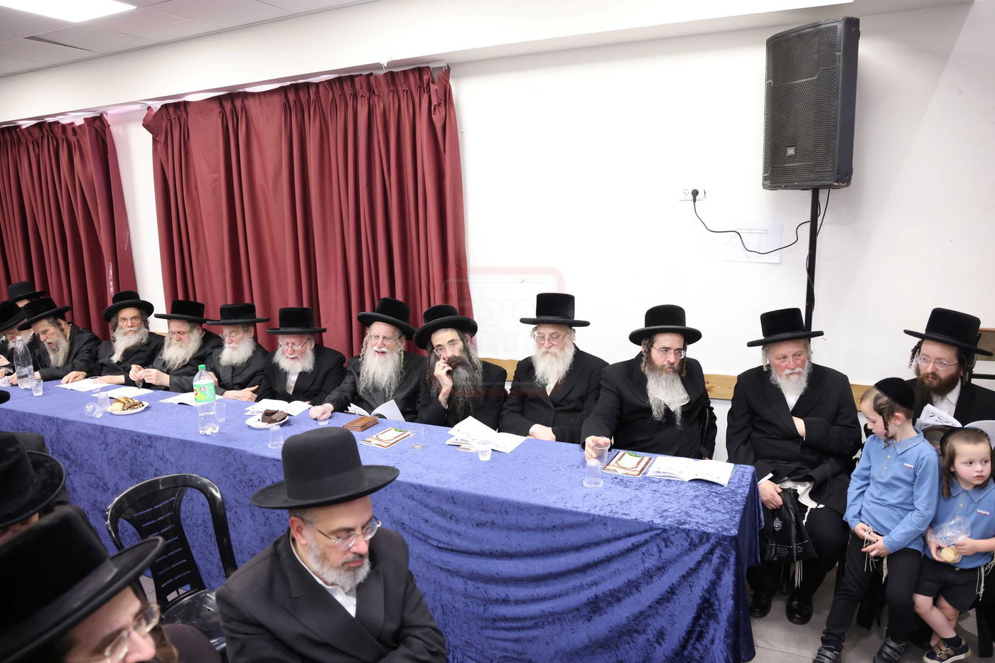 מסיבת חומש בתלמוד תורה מכנובקא בעלזא בירושלים