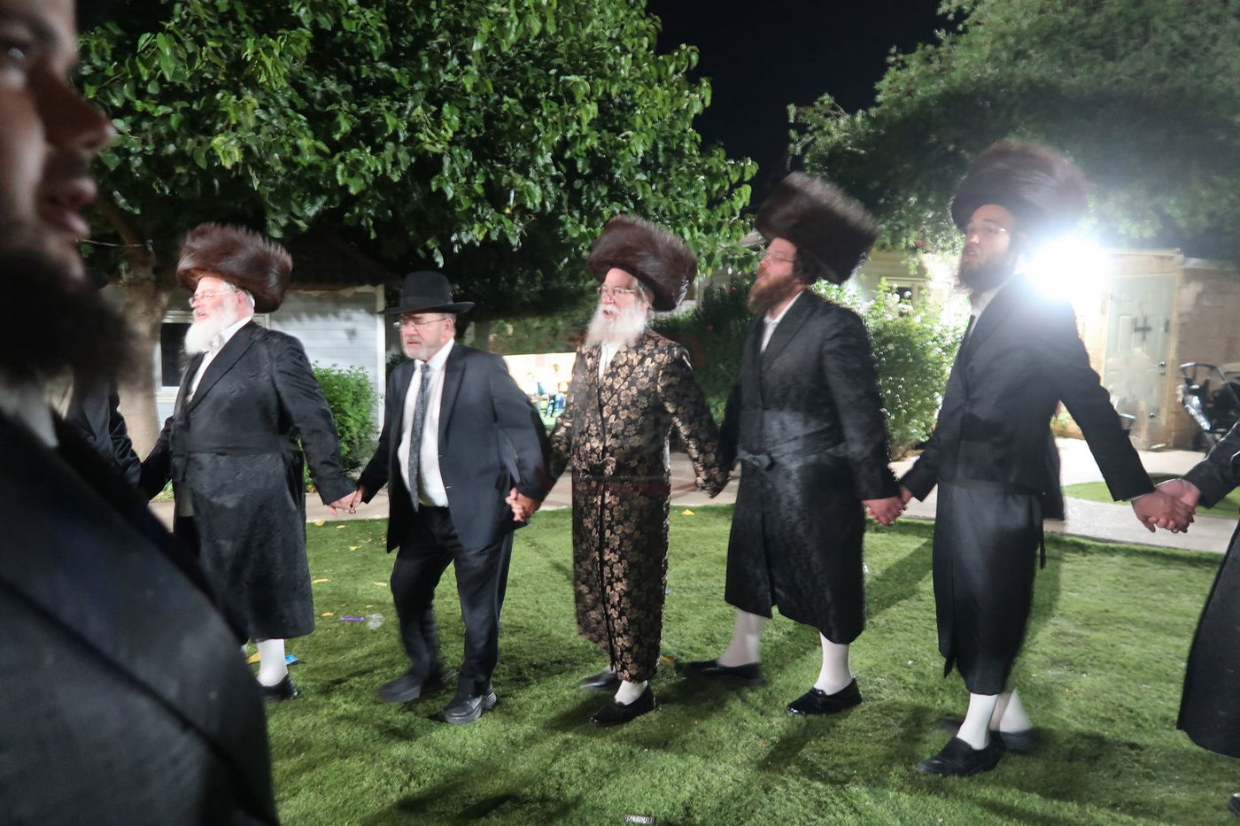 האדמו"ר מספינקא ירושלים בשבת באתרא קדישא מירון 