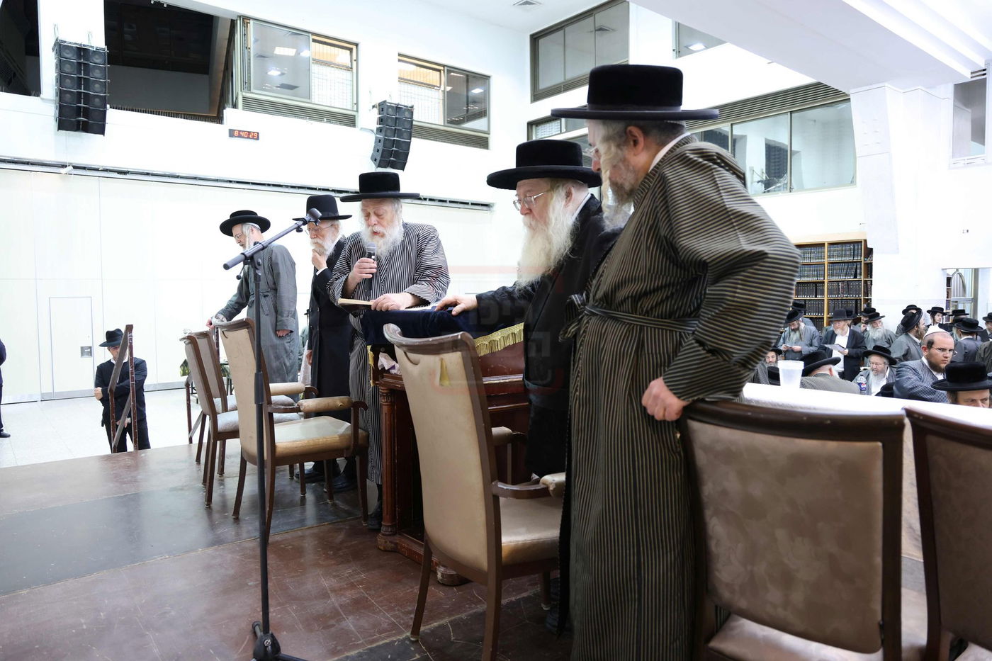 סיום מסכת בבא מציעא בחצה"ק תולדות אהרן