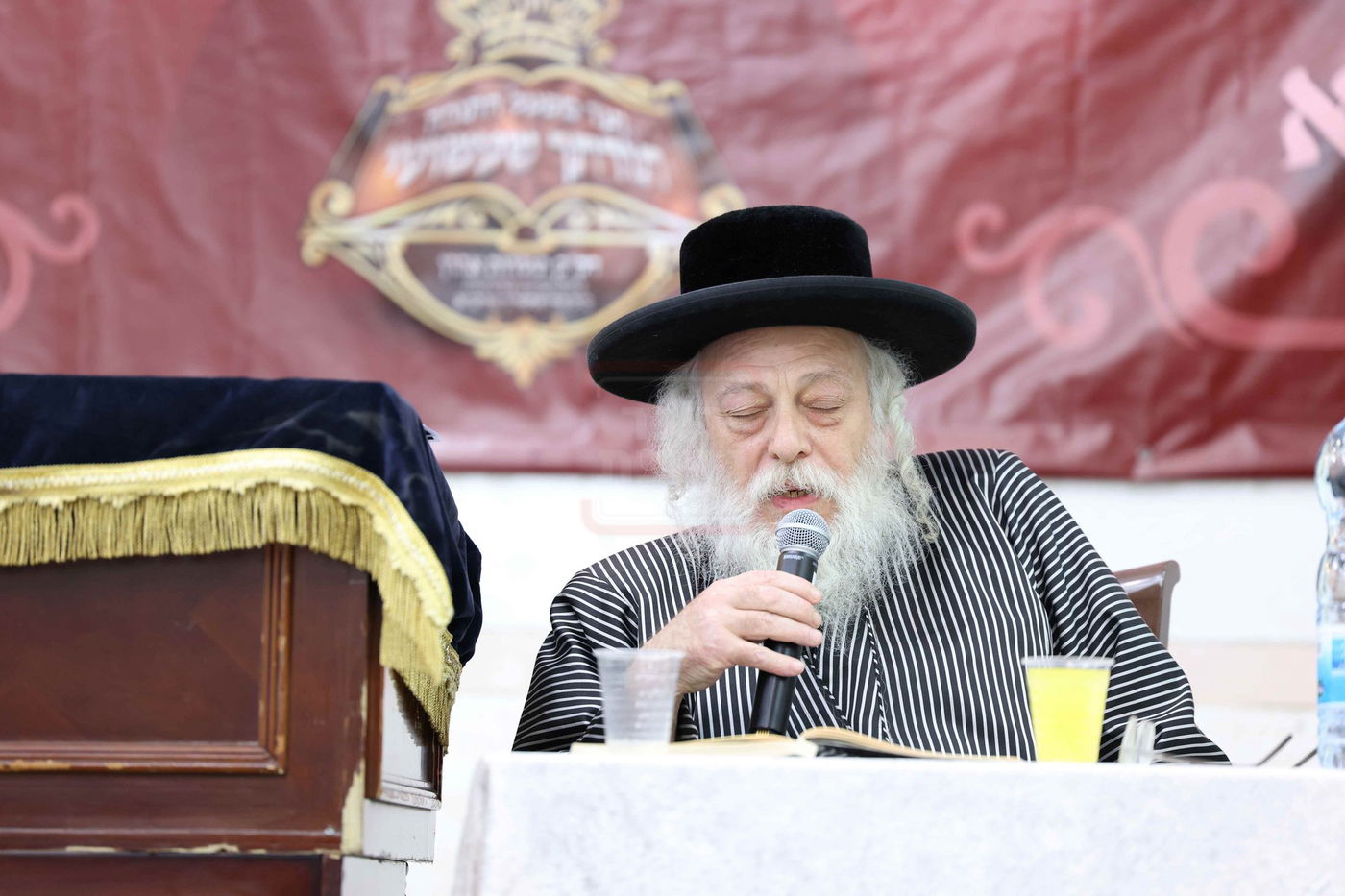 סיום מסכת בבא מציעא בחצה"ק תולדות אהרן