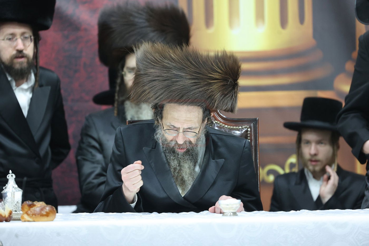 האדמו"ר מתולדות יהודה סטוטשין, במוצאי שב"ק בירושלים