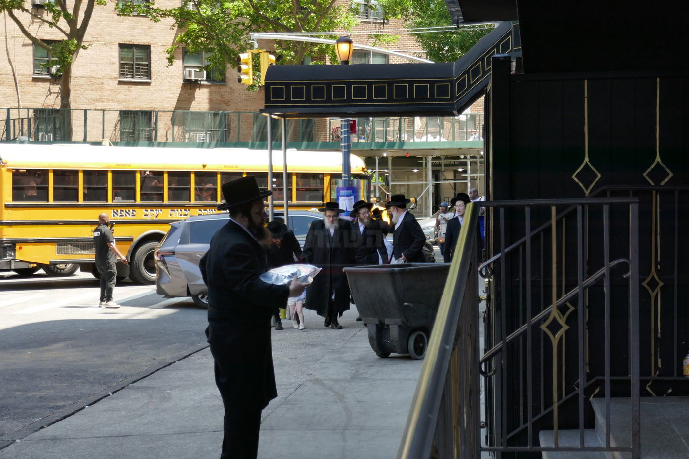 שמחת החלאקה לנין האדמו"ר מפאפא