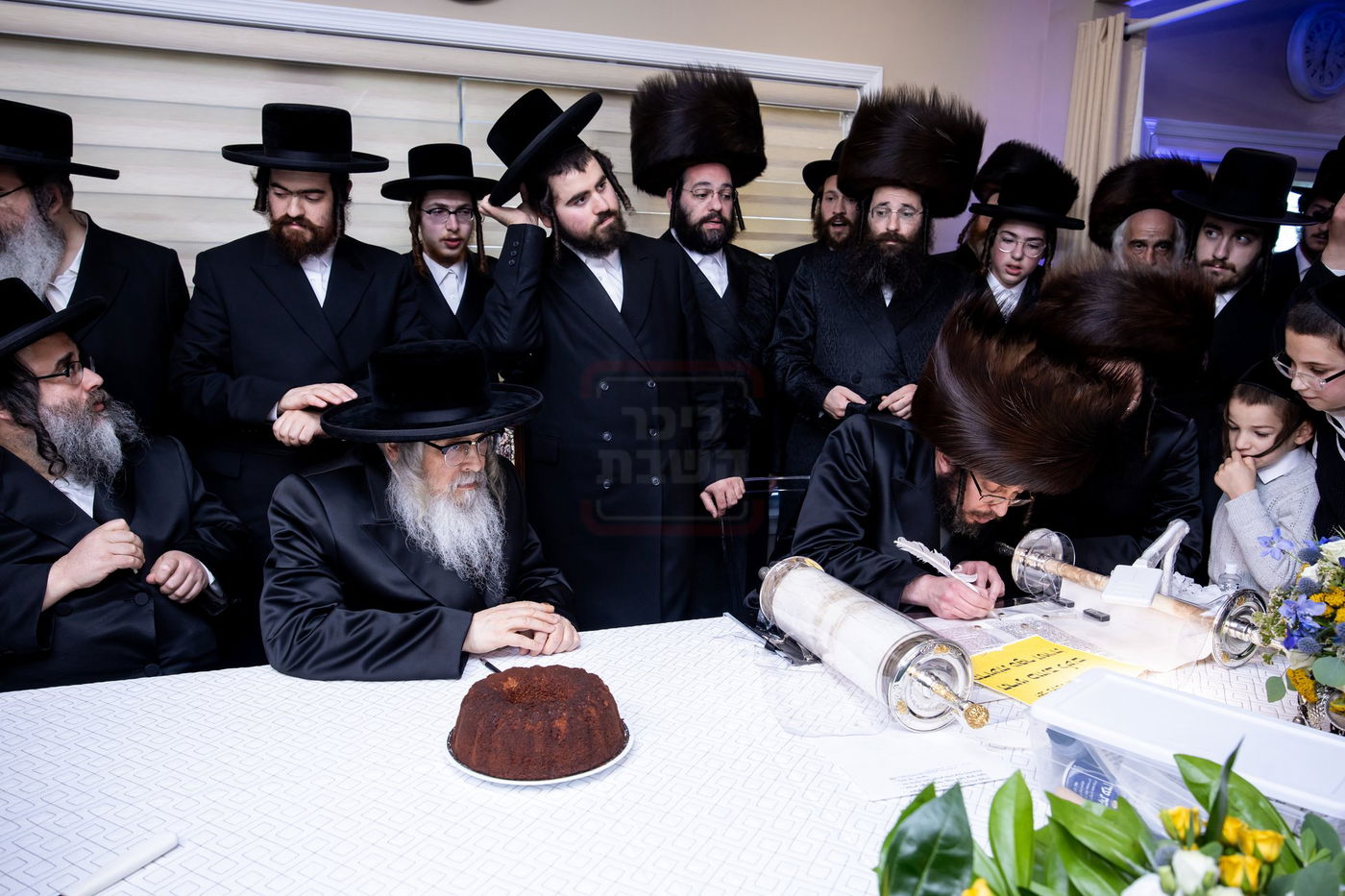 הכנסת ס"ת לביהמ"ד סאטמר בשכונת בלומינגרבורג