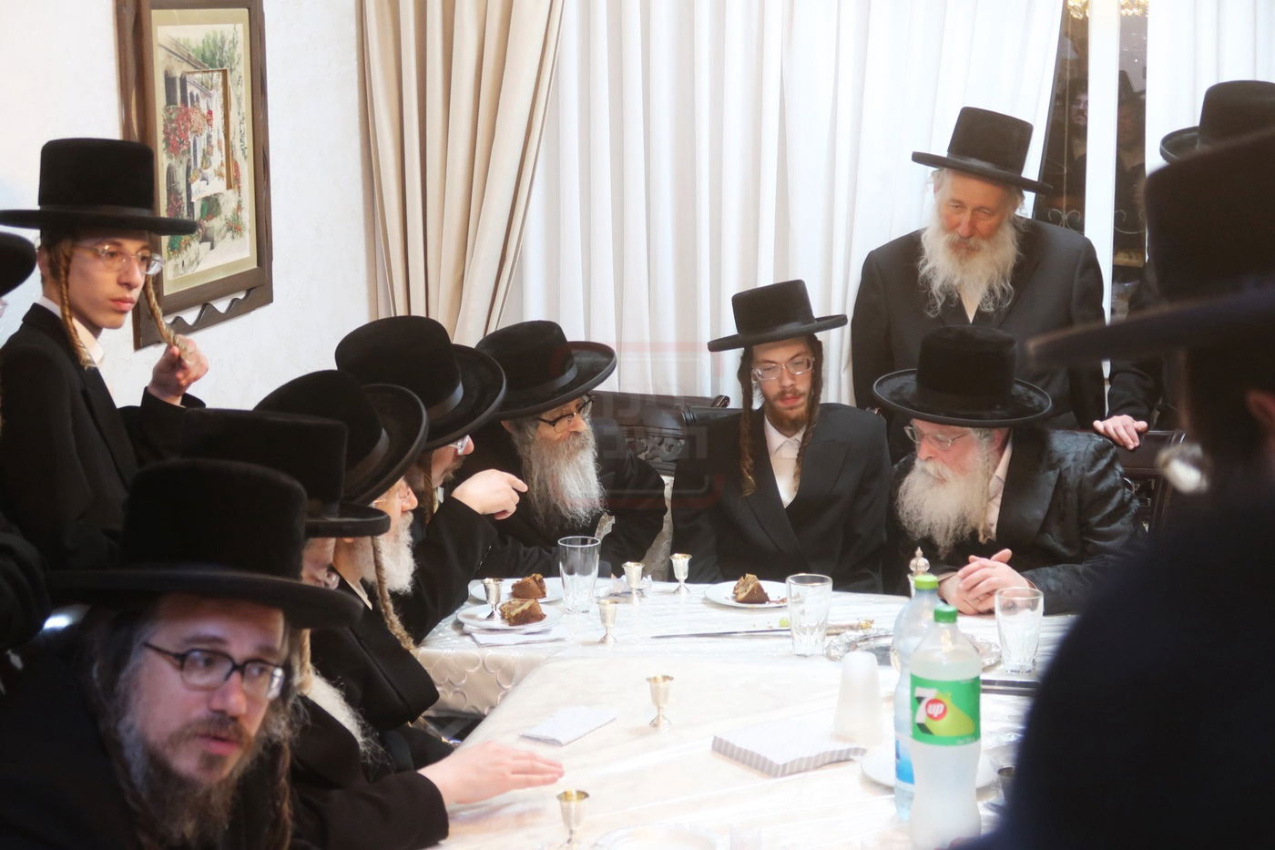 שמחת הווארט לנכדת האדמו''ר מנדבורנה ירושלים, עם בן הגה''צ המשפיע רבי נחמן בידרמן