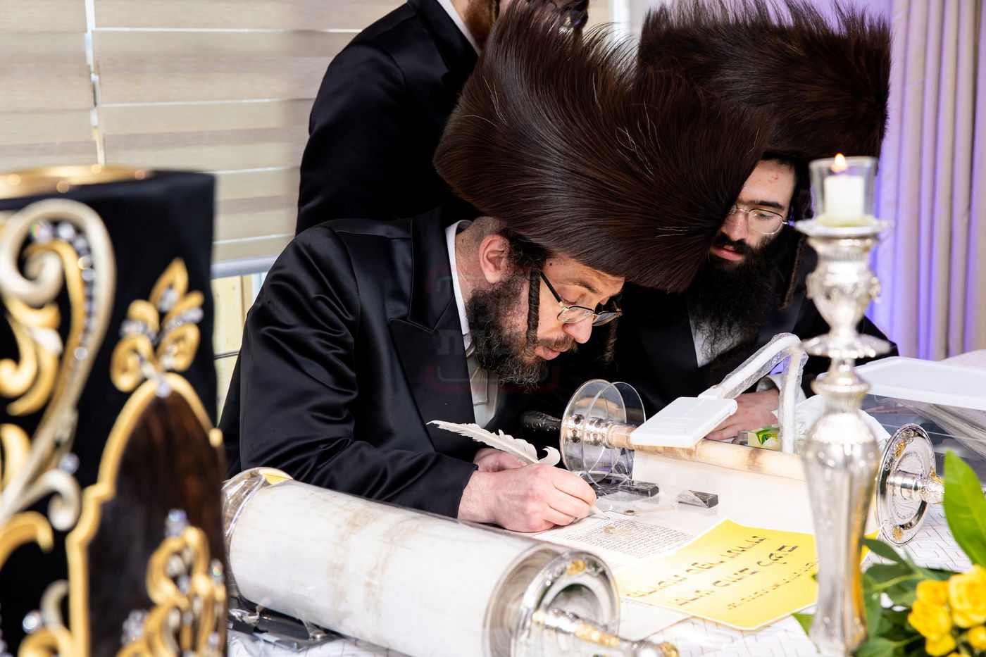 הכנסת ס"ת לביהמ"ד סאטמר בשכונת בלומינגרבורג