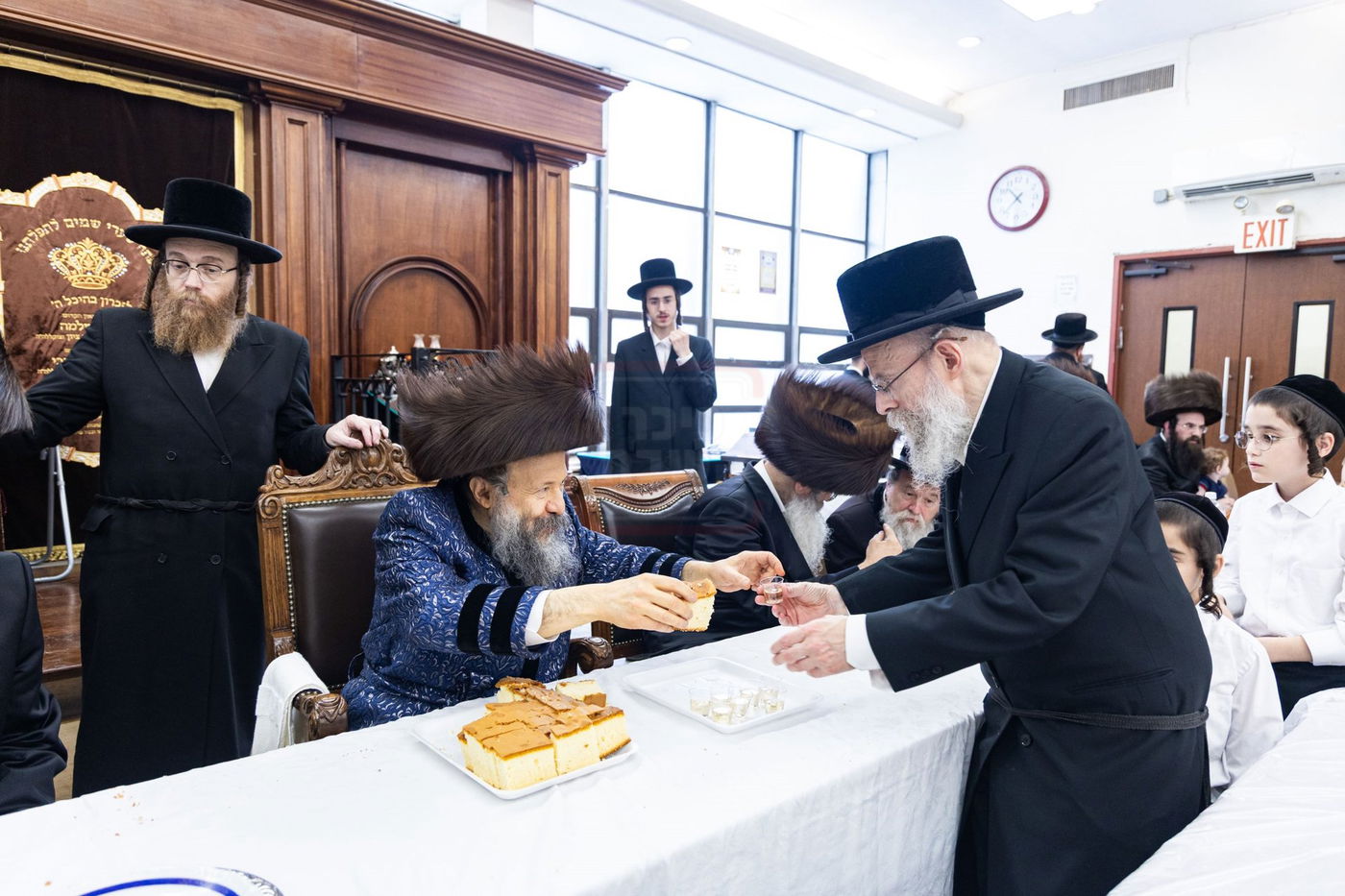 שמחת הברית לנין האדמו"ר מבאבוב 45