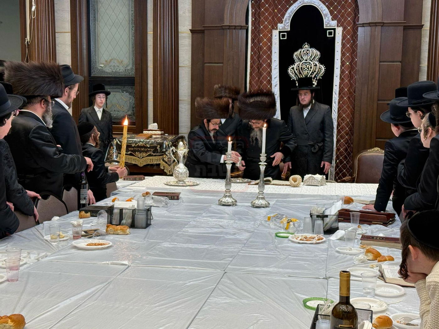 האדמו"ר מסקולען, שב"ק אצל דודו האדמו"ר מסקולען לייקווד