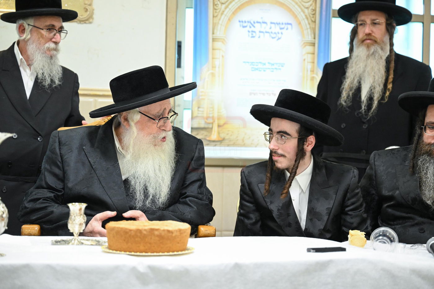 מעמד סיום מסכת נשים ע"י נכד האדמו"ר מצאנז