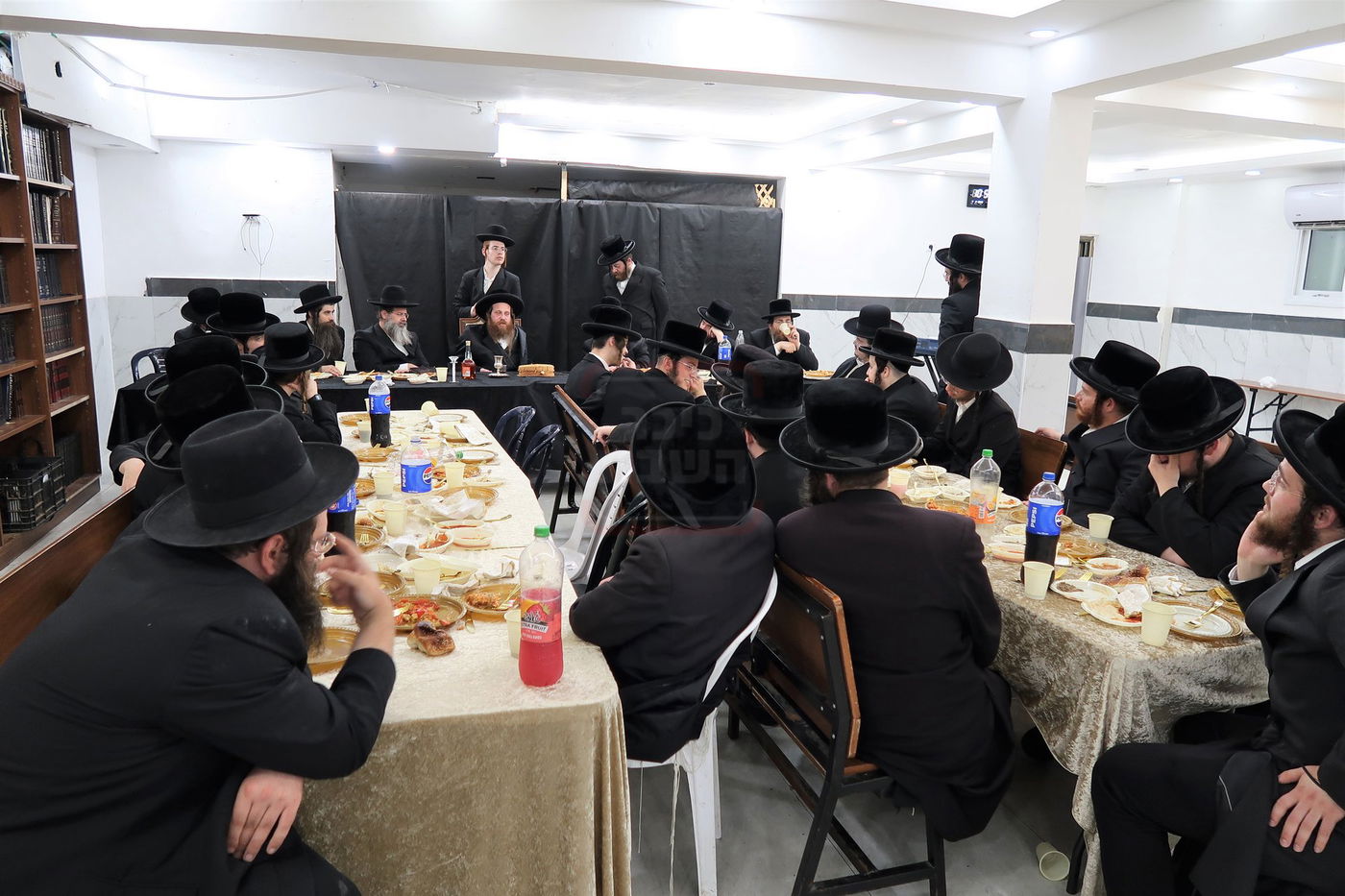 סעודת הילולת ה"אור החיים" הק' בישיבת "נועם אלימלך"