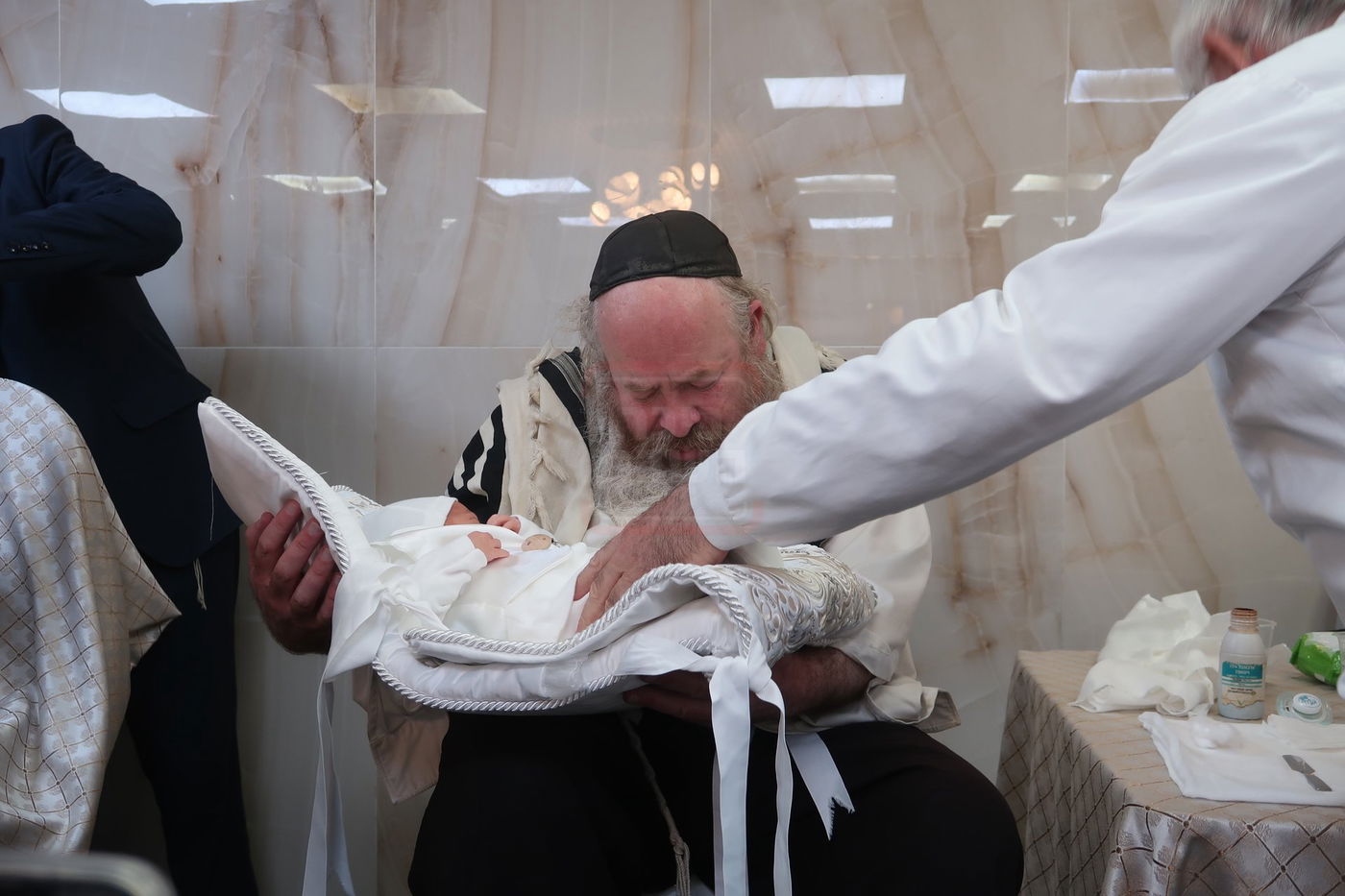 המקובל רבי יעקב עדס בסנדקאות