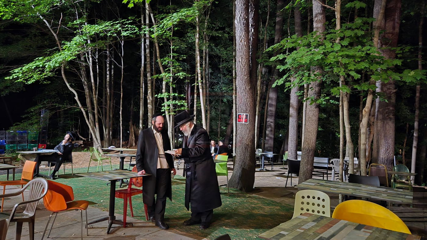 מראות הוד מניקלשבורג בהרי הקאנטרי