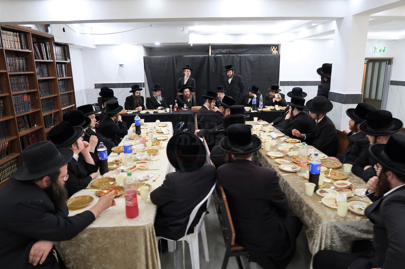 סעודת הילולת ה"אור החיים" הק' בישיבת "נועם אלימלך"