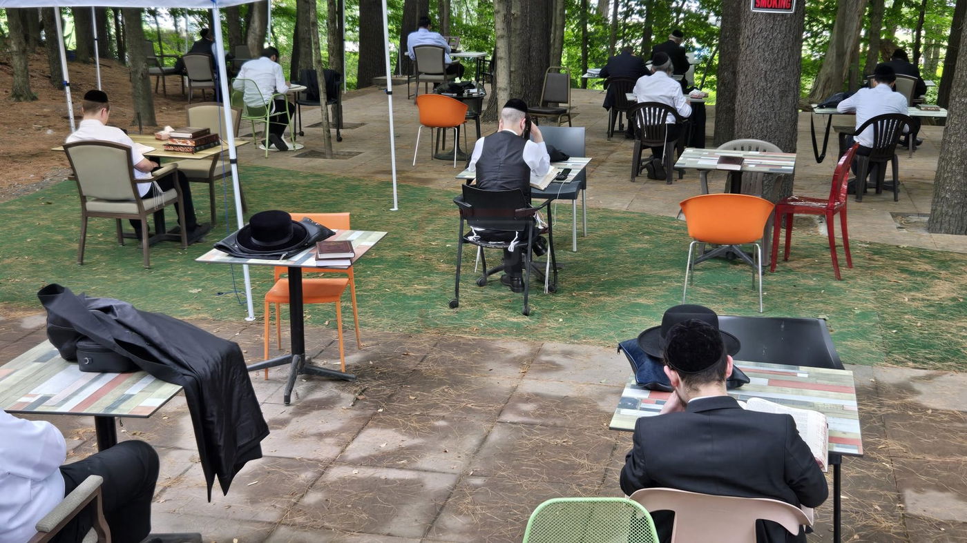 מראות הוד מניקלשבורג בהרי הקאנטרי