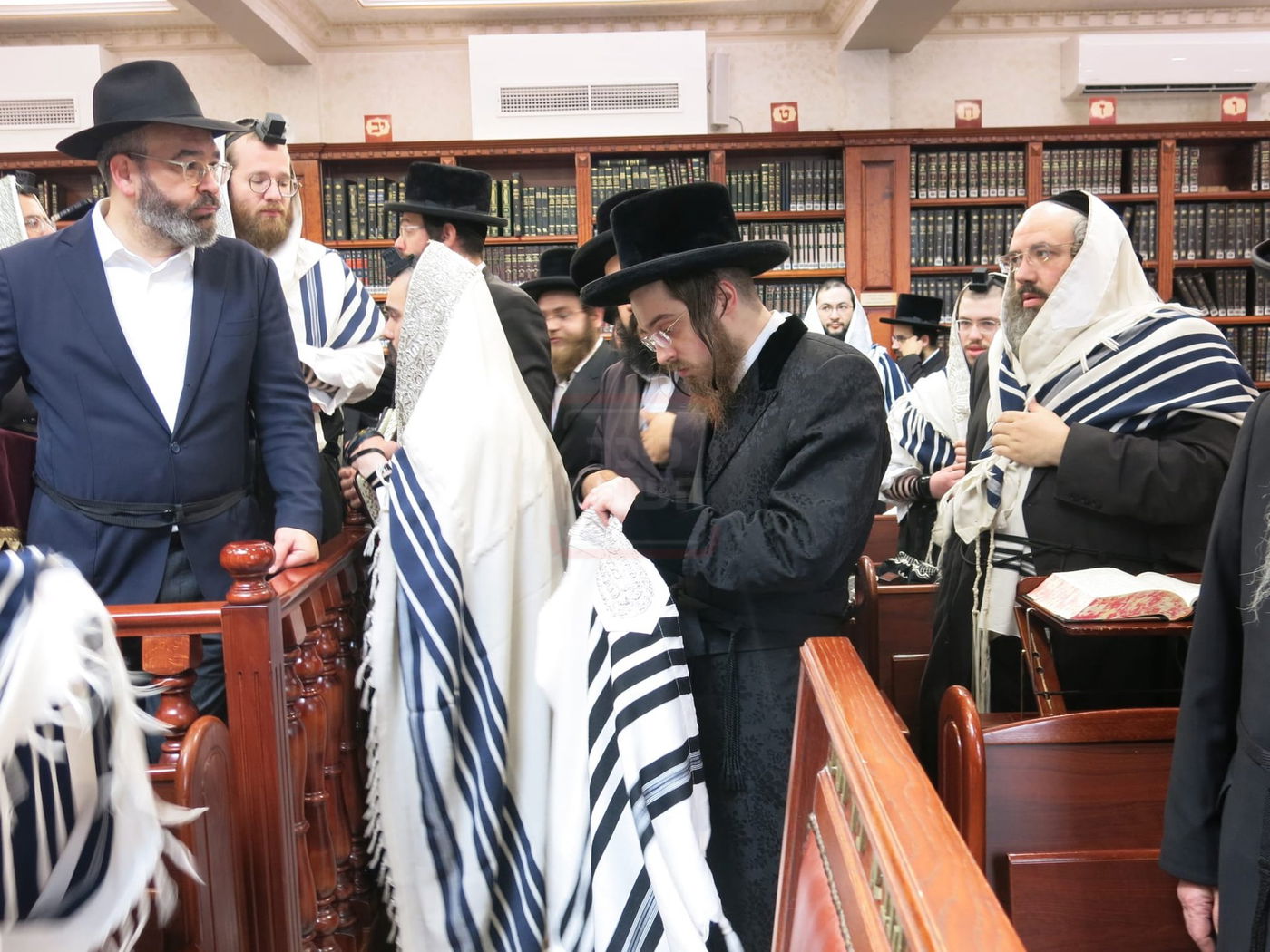 האדמו"ר מסאדיגורה בביקור באנטווערפן