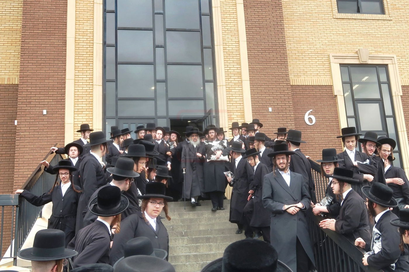 האדמו"ר מסאטמר לפני יציאתו לניו העמפשייר