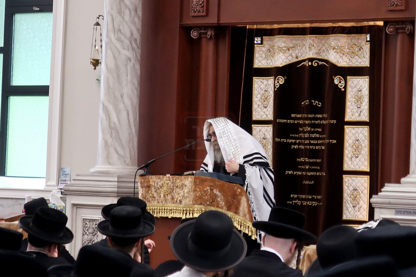 האדמו"ר מסאטמר לפני יציאתו לניו העמפשייר