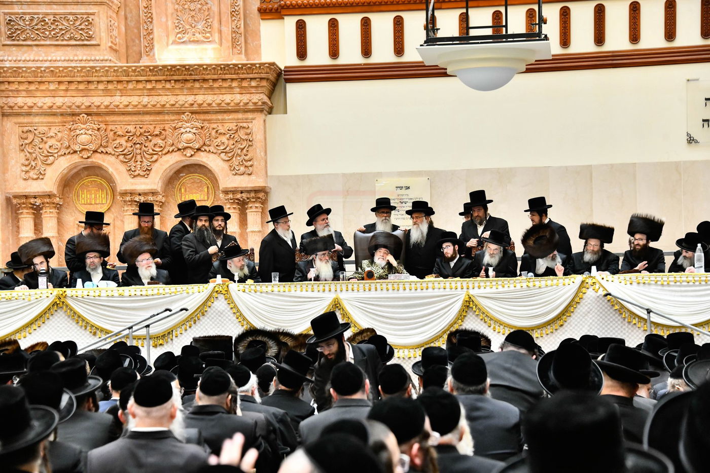 שמחת בית ויז'ניץ סקווירא 