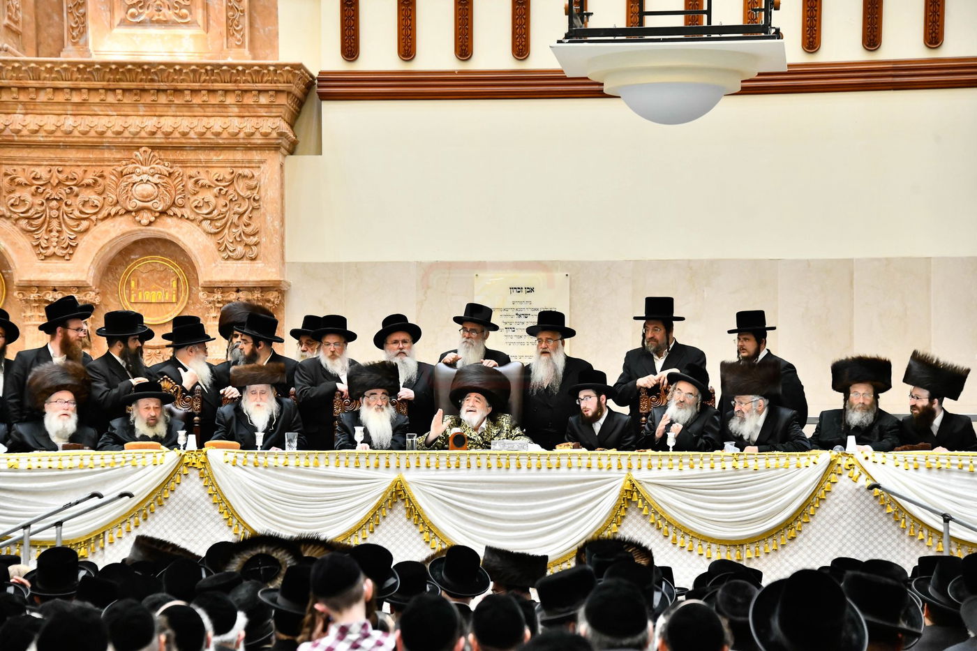 שמחת בית ויז'ניץ סקווירא 