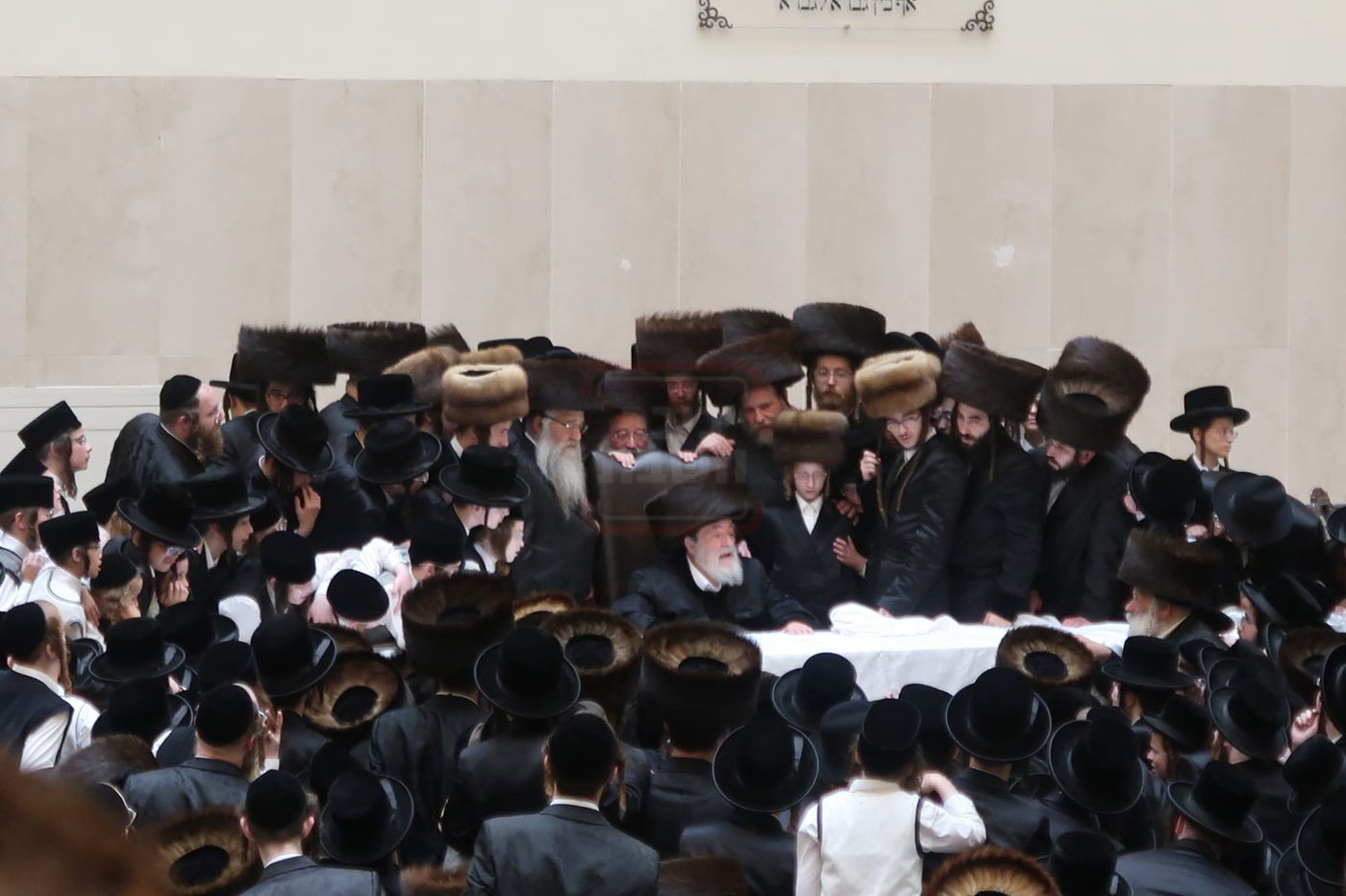 מוצאי שבת חזון בויז'ניץ