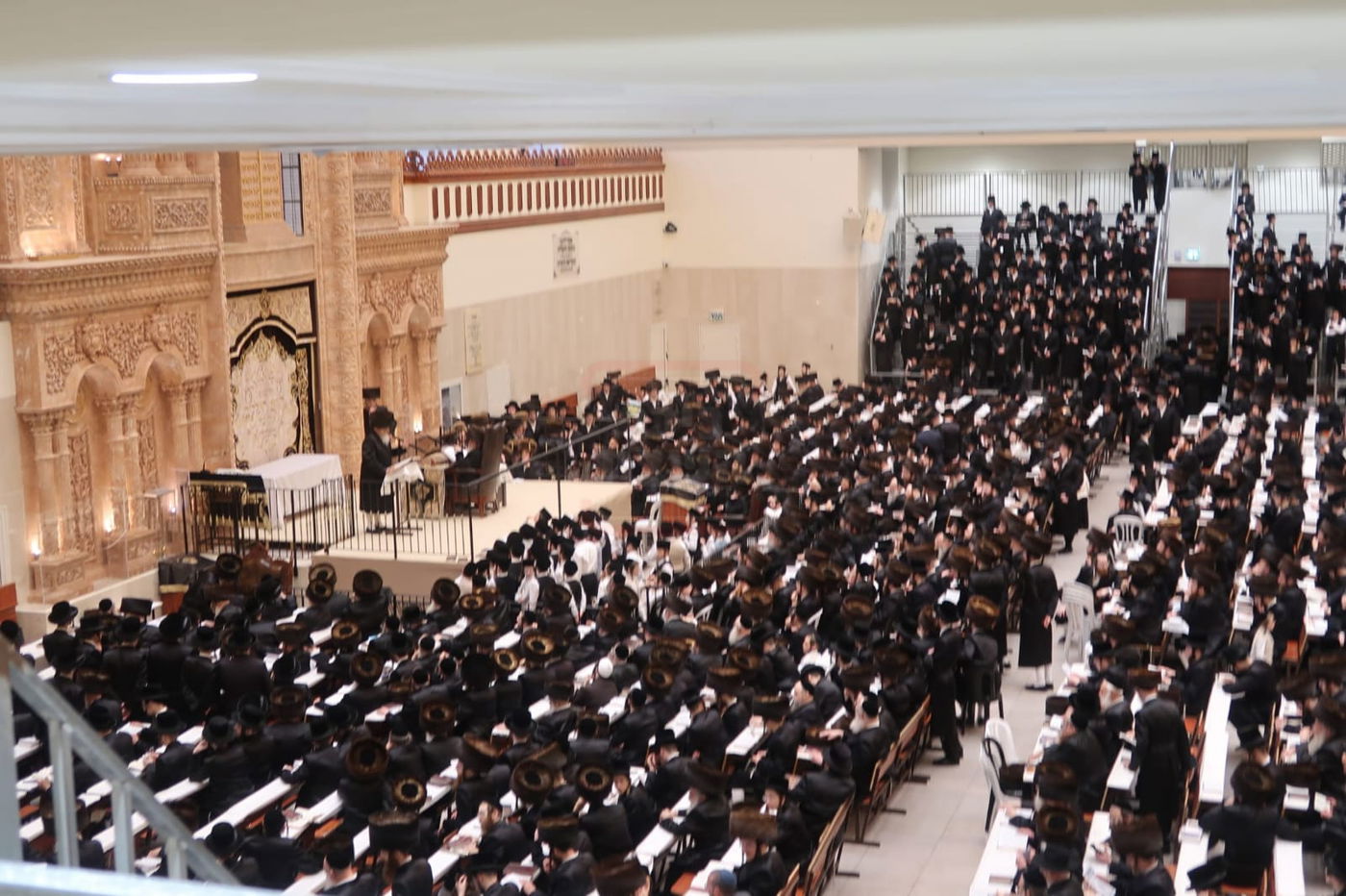 ערב שבת חזון בויז'ניץ